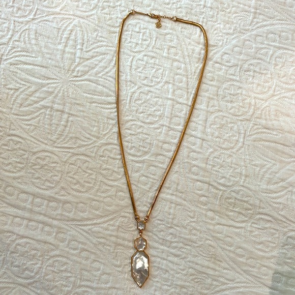 Kendra Scott Wyatt Necklace - rose gold with ivory pearl - Picture 3 of 5